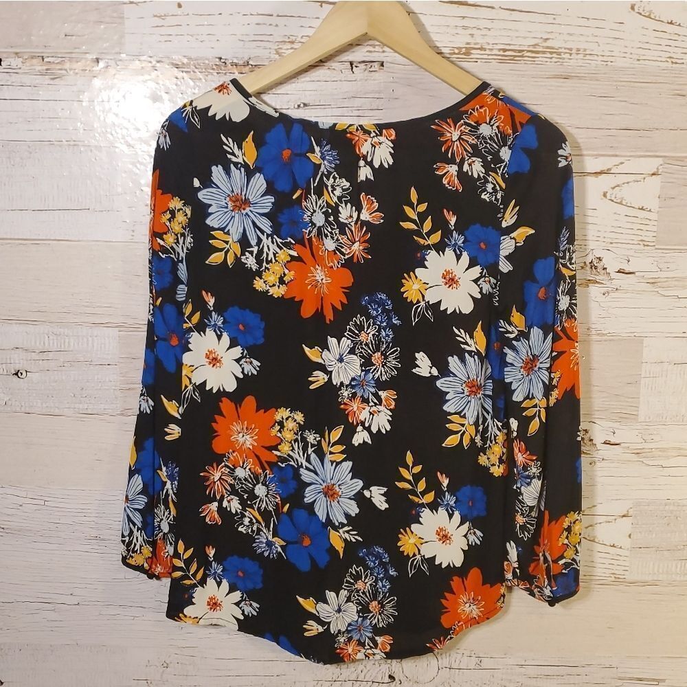 Old Navy long sleeve‎ floral blouse